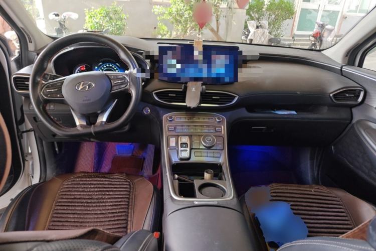 Used Hyundai Santa Fe 2023 Traveler 380T GDi Automatic Two-Wheel Drive GLX Elite Edition
