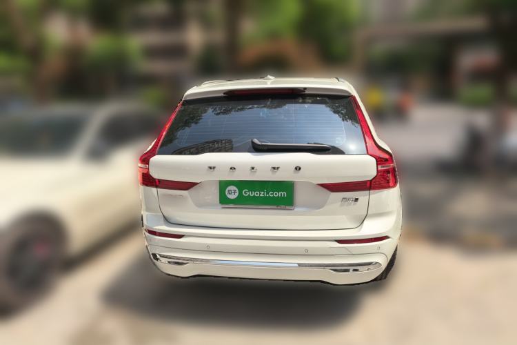 Used Volvo XC60 2024 B5 4x4 Smart Luxury Edition Rear