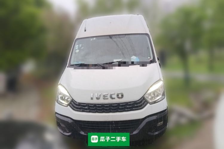 Used Iveco Eurocargo 2021 2.0T Manual Super-Rui Short Wheelbase Low-Roof Side-Hinged Door F1A Front