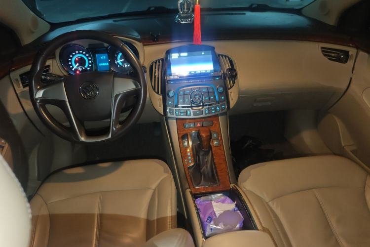 Used Buick LaCrosse 2012 2.4L SIDI Elegant Edition
