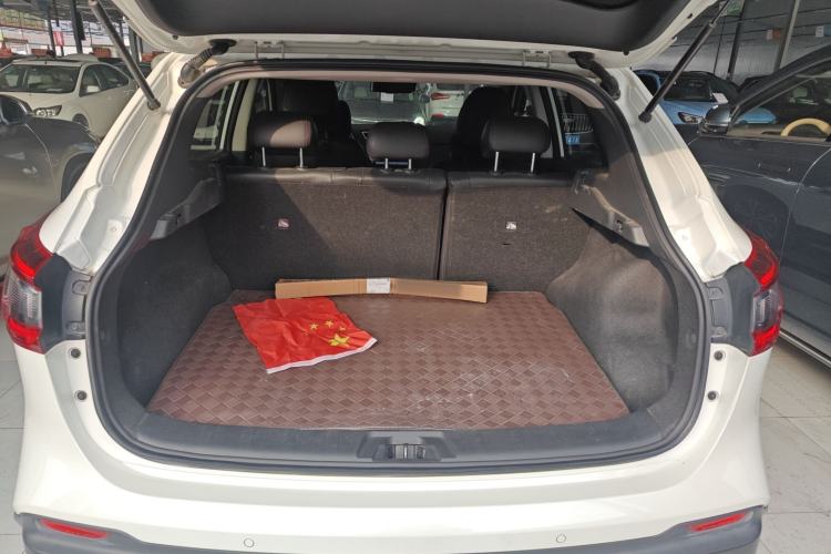 Used Nissan Qashqai 2022 2.0L CVT XV Premier Luxury Edition Trunk