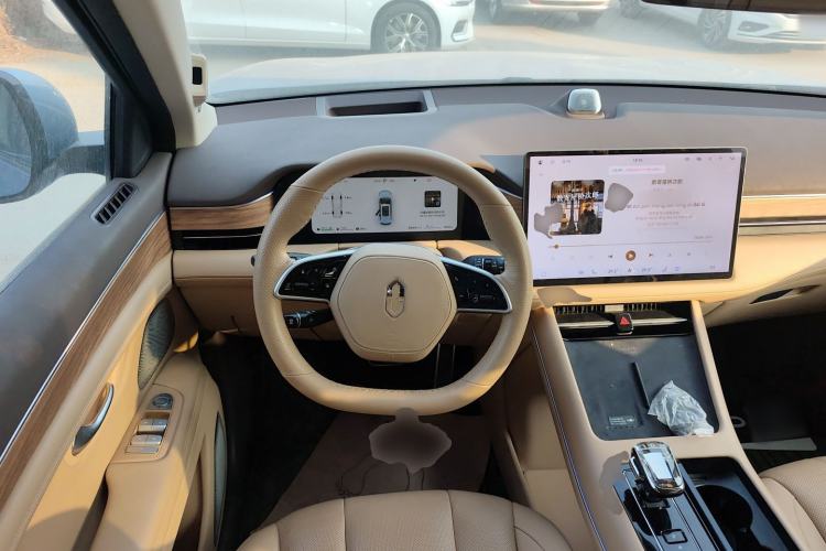 Used Hima AITO M7 2024 1.5T Four-Wheel Drive Plus Version 5 Seats Steering Wheel