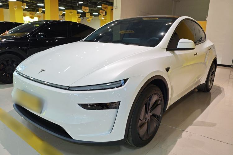 Used Tesla Model Y 2025 Rear-Wheel-Drive Version