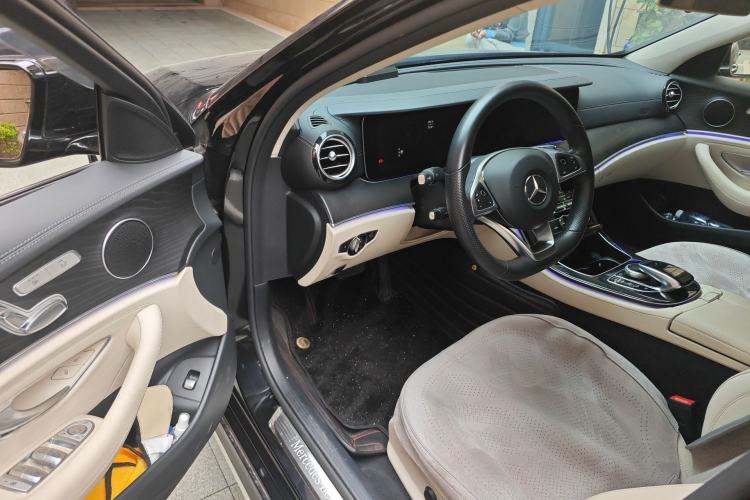 Used Mercedes-Benz E-Class 2017 E 200 L Sport 4MATIC
