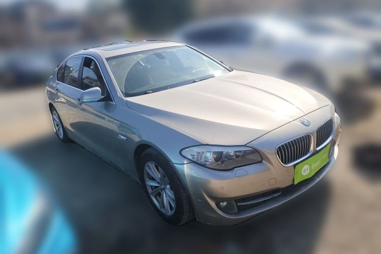 Used BMW 5 Series 2012 523Li Luxury Model Front Right 45 Deg