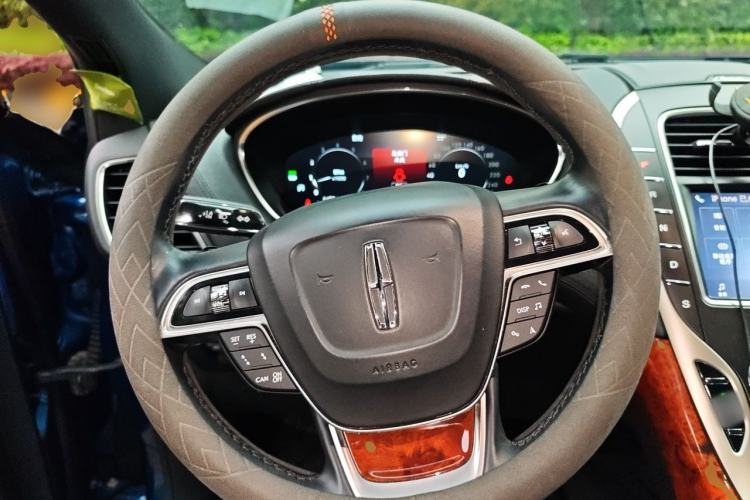 Used Lincoln Nautilus 2019 2.0T Four-Wheel Drive Zunya Edition China VI Standard
