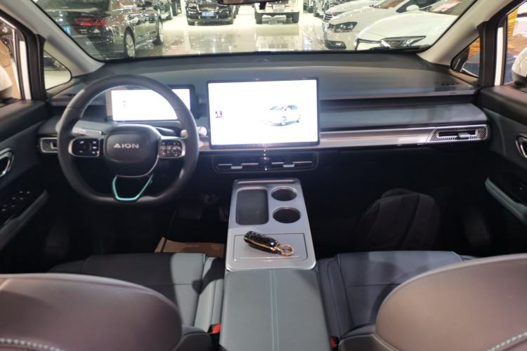 Used AION Y 2023 Plus 510 Smart Edition
