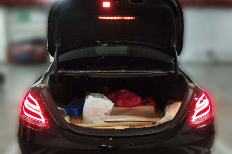 Used Mercedes-Benz C-Class 2018 C 200 L Trunk