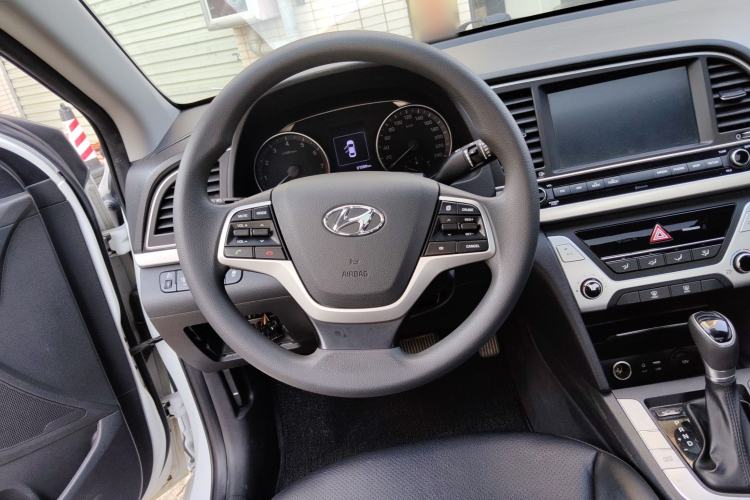 Used Hyundai Elantra (6th Generation / Lingdong) 2016 1.6L Automatic ZhiXuan – Elite Version
