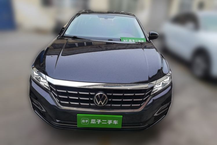 Used Volkswagen Passat 2020 Revised Version 330TSI Luxury Edition China VI Standard