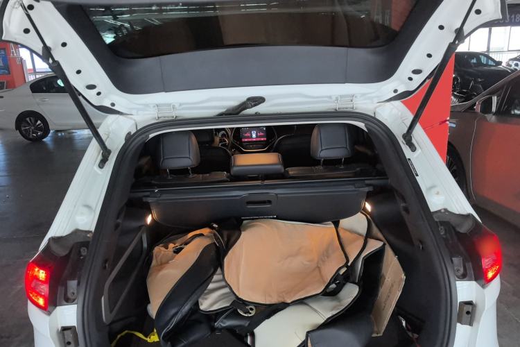 Used Jeep Cherokee 2016 2.4L Leading Edition Trunk