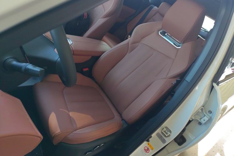 Used CHANGAN UNI-Z 2025 1.5T Premium Edition Left Front Seat