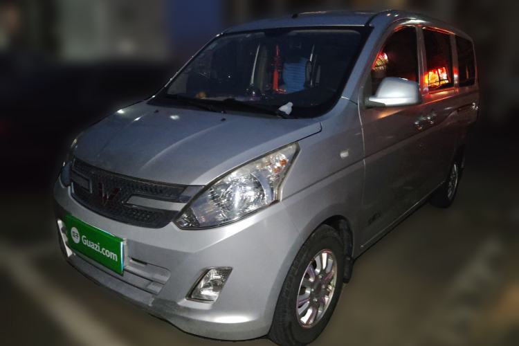 Used Wuling Rongguang V 2016 1.2L Standard Version