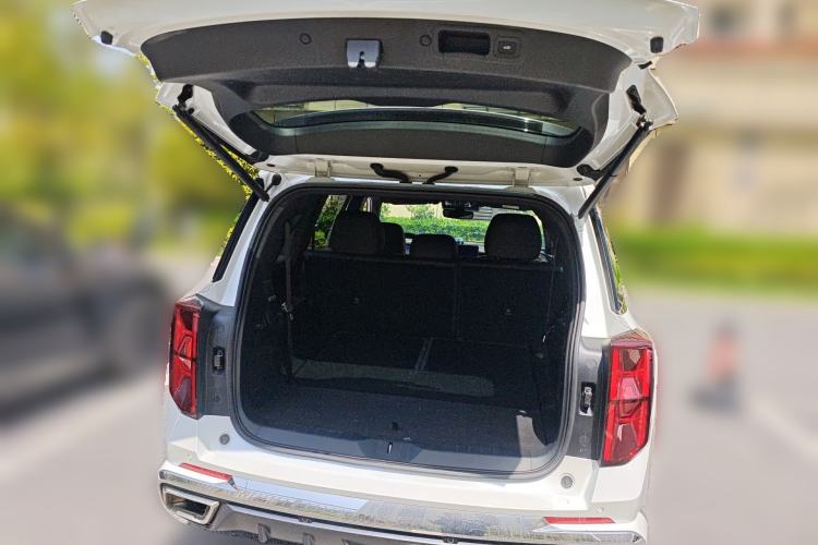 Used GAC Trumpchi GS8 2022 Dual-Engine Series 2.0TM Two-Wheel Drive Prestige Edition (7 Seats) Trunk