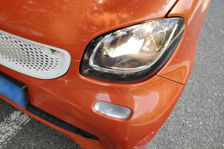 Used smart fortwo 2015 1.0L 52 kW Hardtop Passion Edition