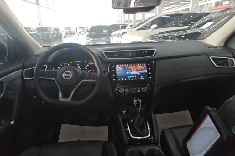 Used Nissan Qashqai 2023 Classic 2.0L CVT XV Prem. Smart Enjoyment Edition
