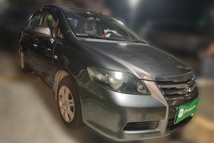 Used Everus S1 2012 1.3L Automatic Comfort Edition Front Right 45 Deg