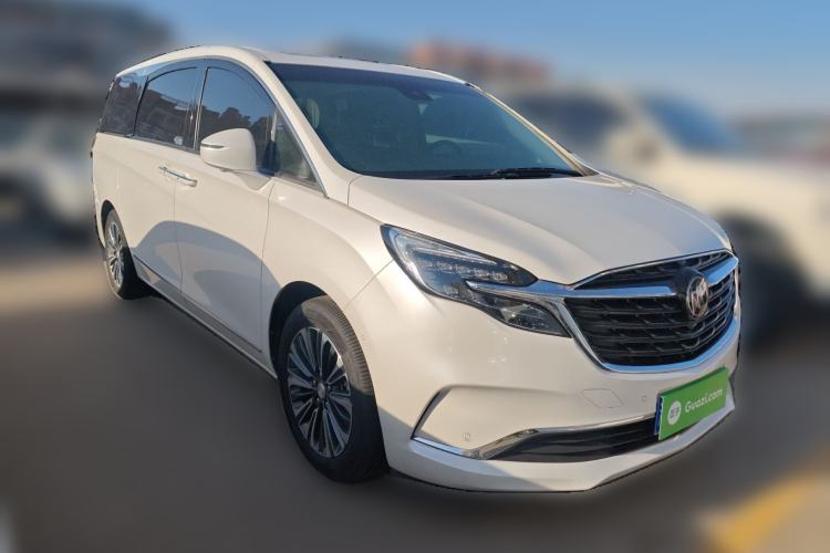 Used Buick GL8 2022 ES Landtrek 653T Flagship Model Front Right 45 Deg