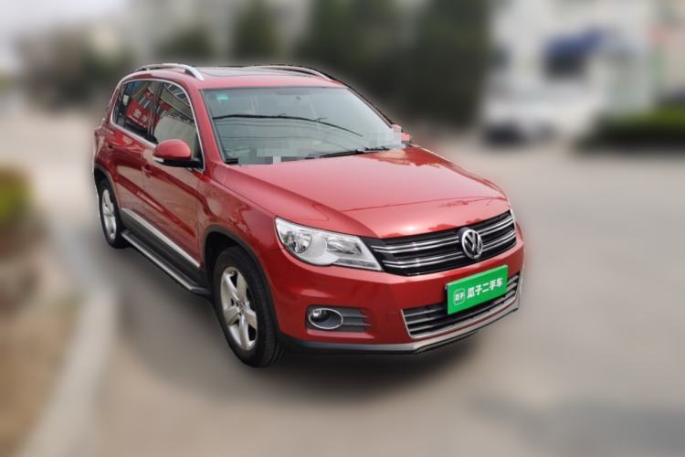 Used Volkswagen Tiguan 2012 1.8TSI Automatic All-Wheel Drive Elite Edition Front Right 45 Deg
