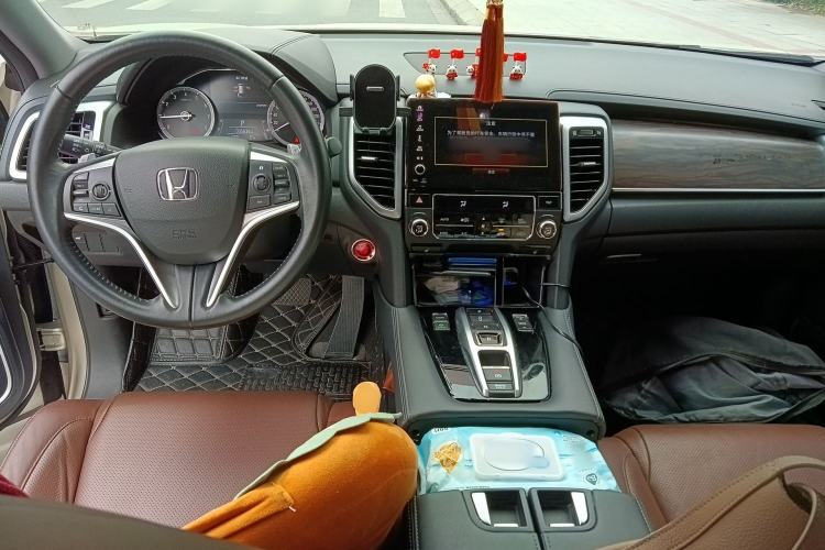 Used Honda UR-V 2017 370TURBO 2WD Prestige Edition China V
