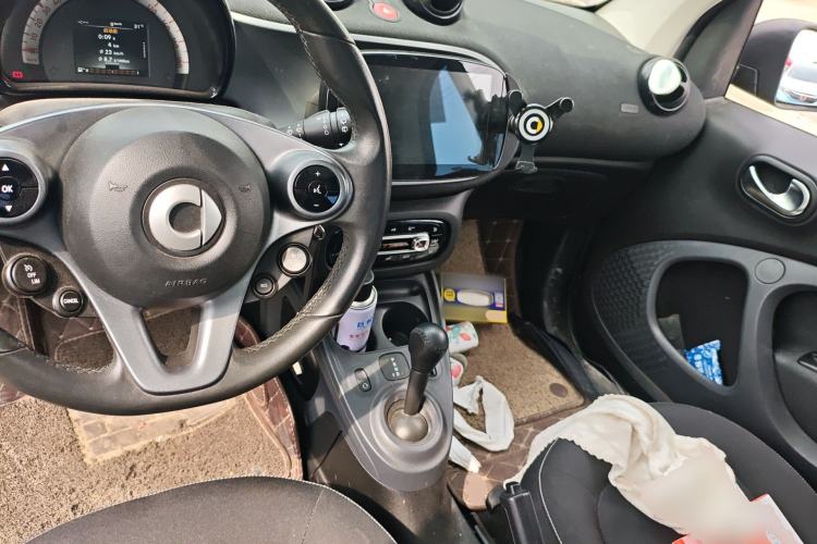 Used smart fortwo 2015 1.0L 52 kW Hardtop Passion Edition
