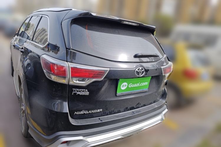 Used Toyota Highlander 2015 2.0T Two-Wheel Drive Elite Edition 7 Seats
