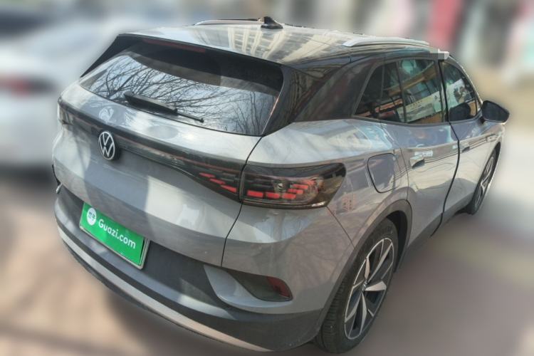 Used Volkswagen ID.4 CROZZ 2021 Long-Range PRO Two-Wheel Drive Version Rear Right 45 Deg