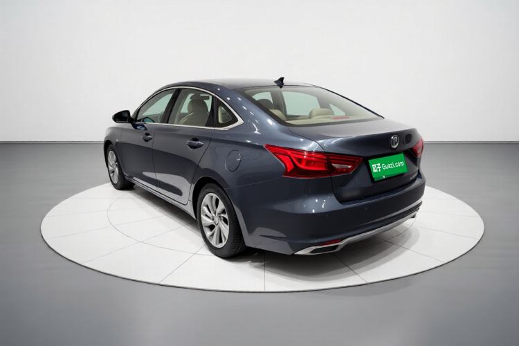 Used CHANGAN Raeton CC 2018 1.5T Automatic Elegant Starry Edition China V Standard
