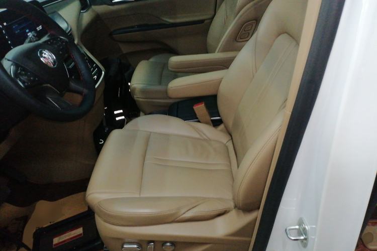 Used Buick GL8 2021 ES Land Cruiser 653T Luxury Edition
