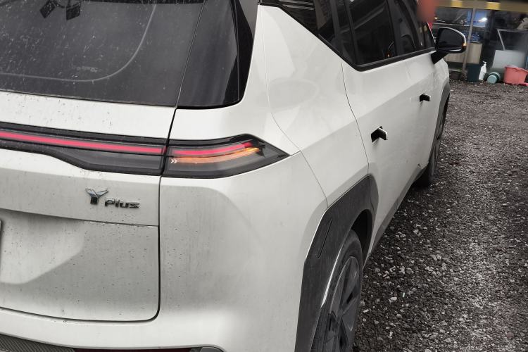 Used AION Y 2023 Plus 510 Enjoy Edition