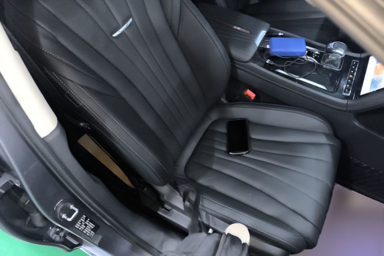 Used Hongqi H5 2023 2.0T Automatic Smart Connect Flagship Edition