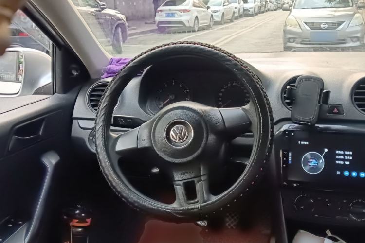 Used Volkswagen Jetta 2013 1.4L Manual Comfort Model
