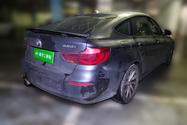 Used BMW 3 Series GT 2019 320i Sport Edition Rear Right 45 Deg