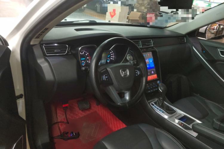 Used JMC Yusheng S330 2016 1.5L GTDi Automatic Two-Wheel Drive Prestige Edition