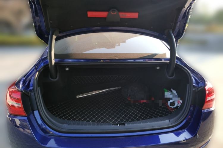 Used Hongqi H5 2018 30TD Smart Connect Dynamic Edition
