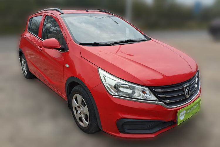 Used Baojun 310 2016 1.2L manual Comfort trim level