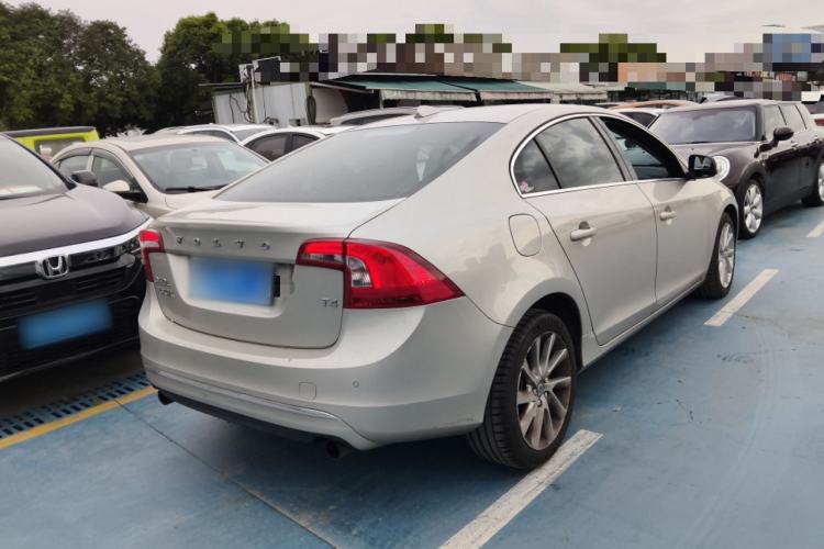 Used Volvo S60 2017 S60L T4 Smart Range Edition Rear Right 45 Deg