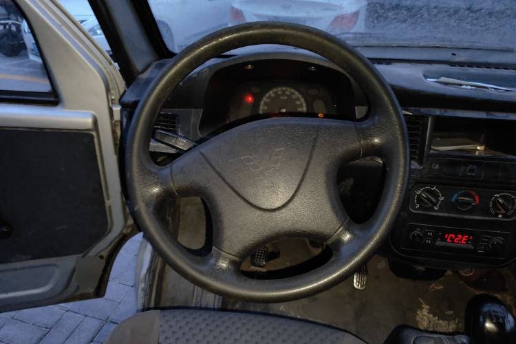 Used Wuling Zhiguang 2013 1.0L Practical Version