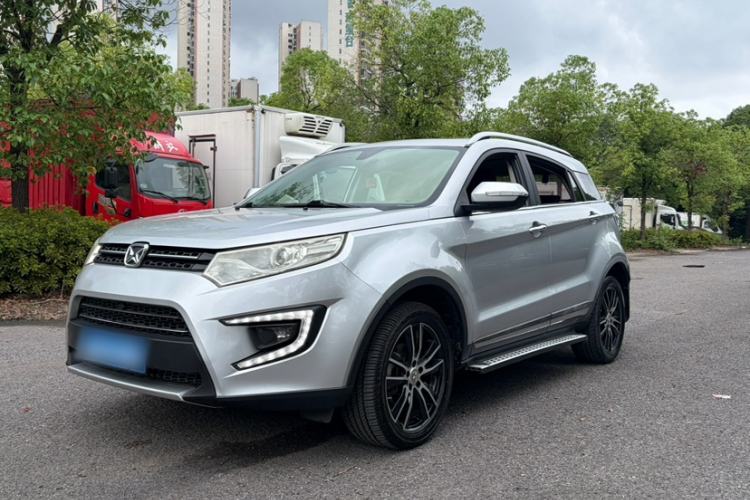 Used JMC Yusheng S330 2016 1.5L GTDi Automatic Two-Wheel Drive Flagship Edition