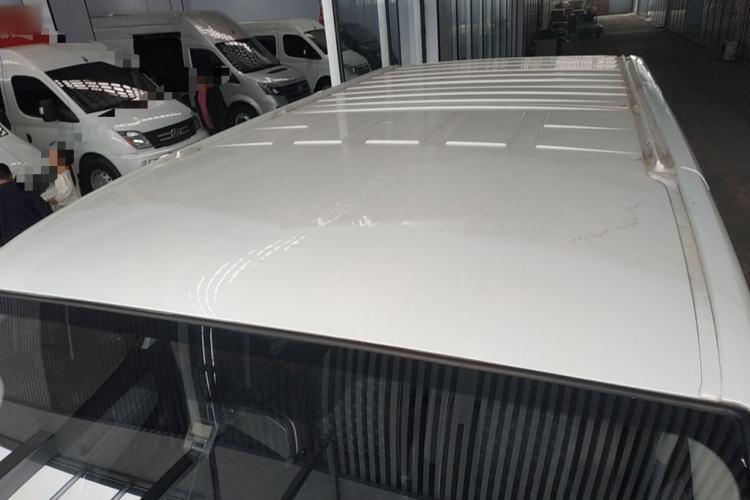 Used SAIC MAXUS Xintu V80 2024 Aotuntong Value Edition 6MT Short Wheelbase Ultra-Low Roof 127 Ps 5/6 Seats Roof