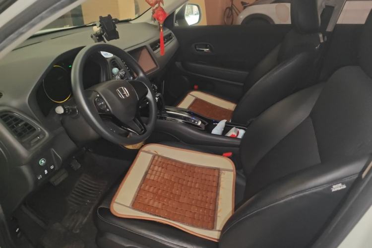 Used Honda Vezel 2020 1.5L CVT Pioneer Edition Left Front Seat