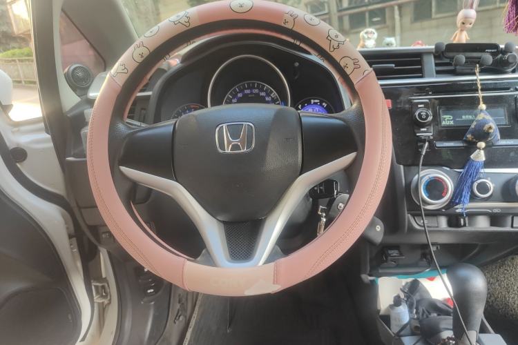 Used Honda Fit 2014 1.5L SE CVT Fashion Model