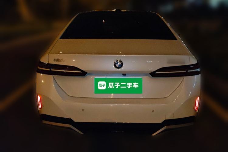 Used BMW 5 Series 2024 530i Leading Model M Sport Package