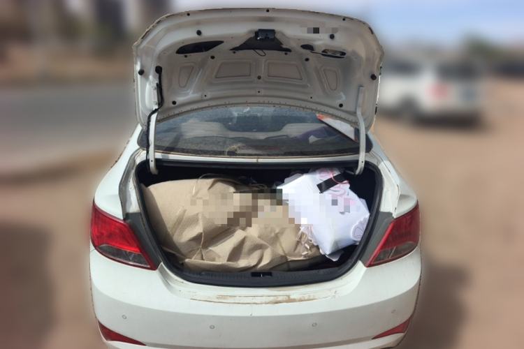 Used Hyundai Verna (older generation) 2014 1.4L Automatic Smart GLS Trunk