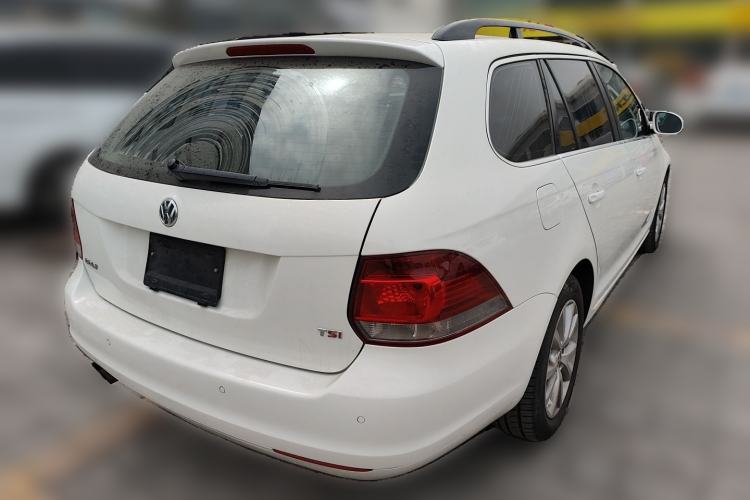 Used Volkswagen Golf 2011 1.4 TSI Comfort Travel Edition Rear Right 45 Deg