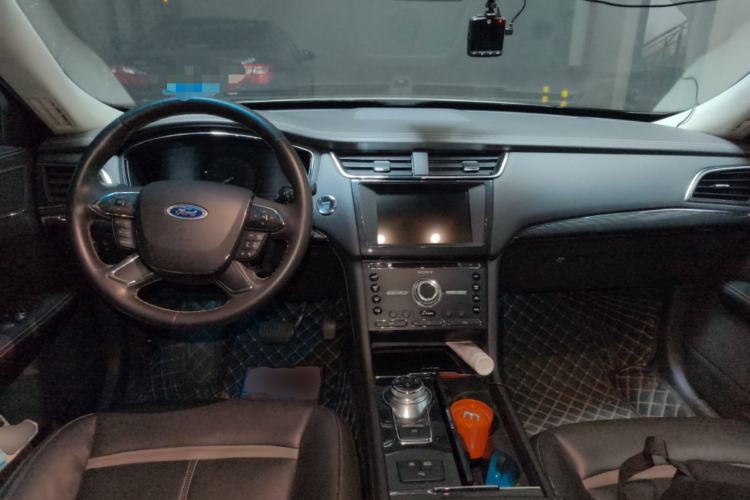 Used Ford Taurus 2017 EcoBoost 245 Luxury Model
