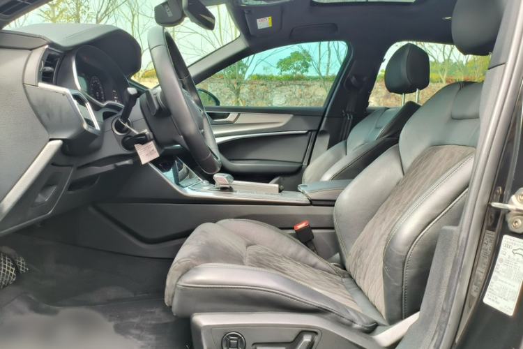 Used Audi A6L 2022 45 TFSI Prestige Dynamic Edition Interior 4