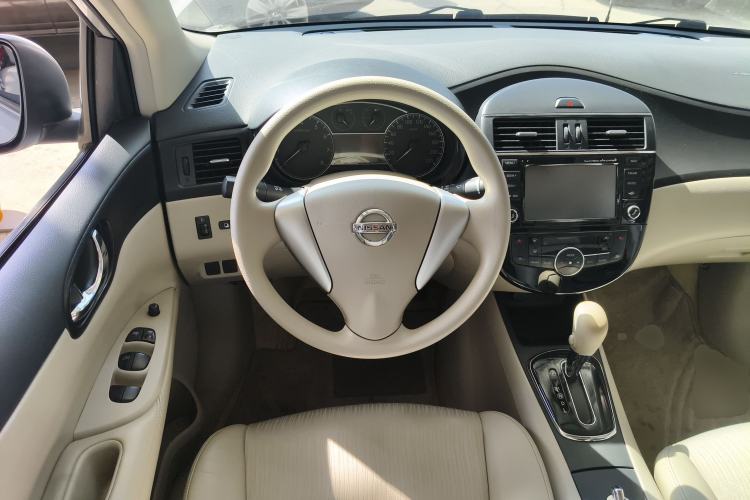 Used Nissan Tiida 2011 1.6L CVT Comfort Model Steering Wheel