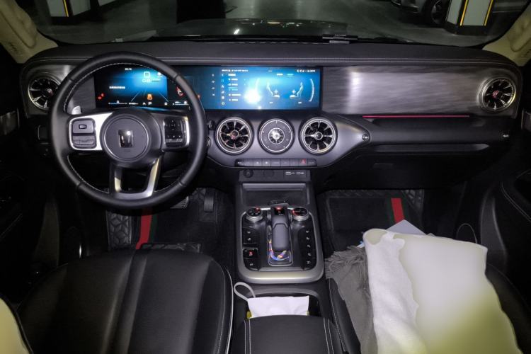 Used Tank 300 2023 City Edition 2.0T—Stylish as Ever
