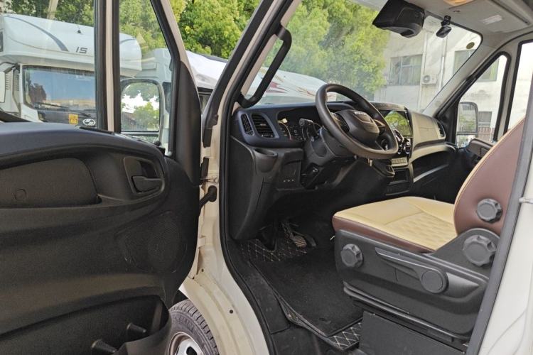 Used Iveco Turin 